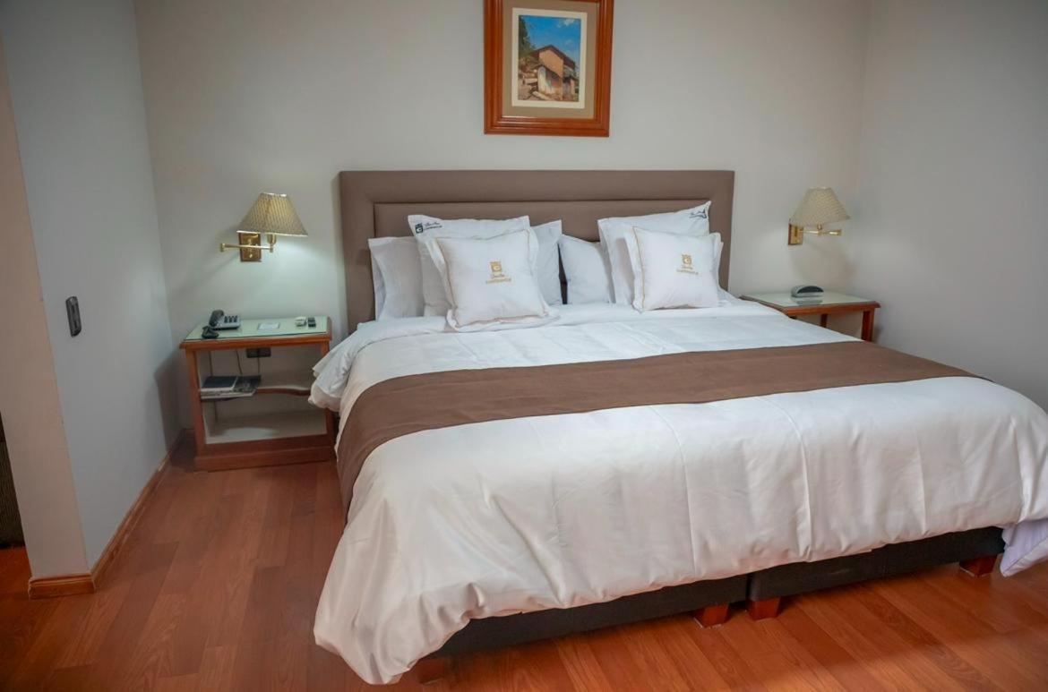 Gran Hotel Continental Cajamarca Bagian luar foto